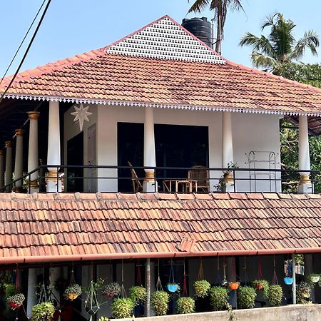 ماراريكولام Marari Beach Cleetus Homestay المظهر الخارجي الصورة